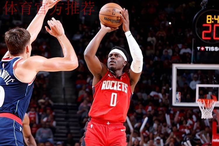 关键时刻命中两记三分，火箭替补后场大将又一次拯救了球队？